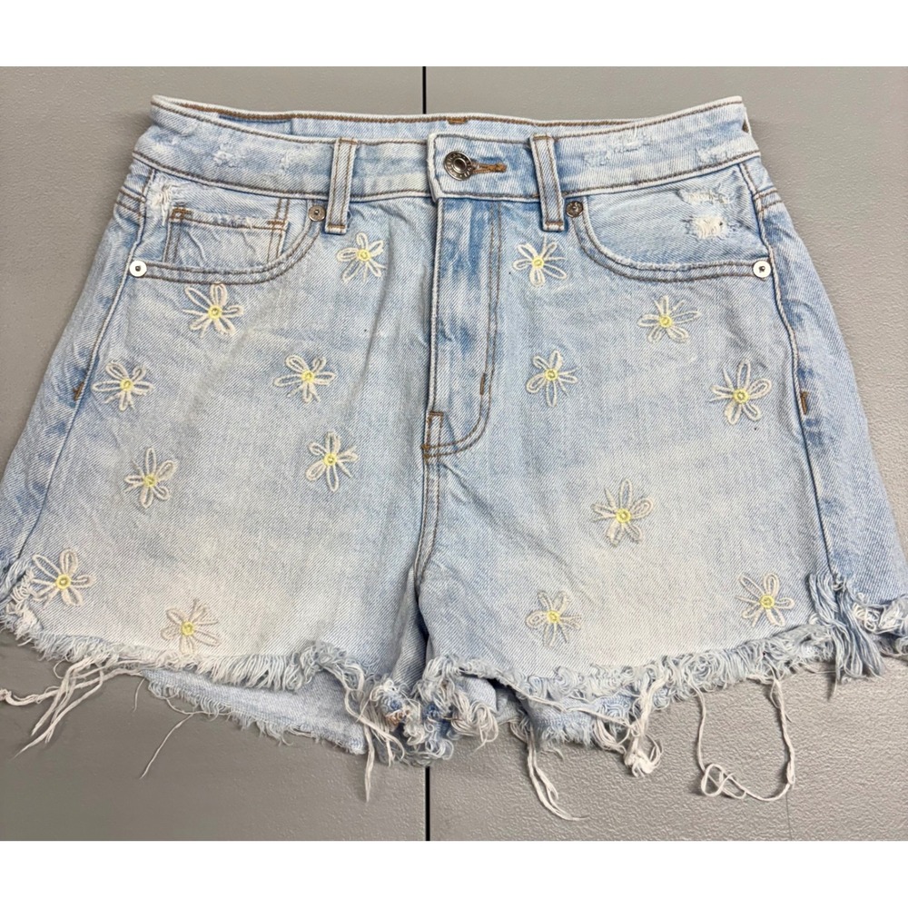 American Eagle Daisy Embroidered Distressed Denim Shorts Light Wash Women 0